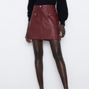 NWT Zara Faux Leather Mini Skirt Size M